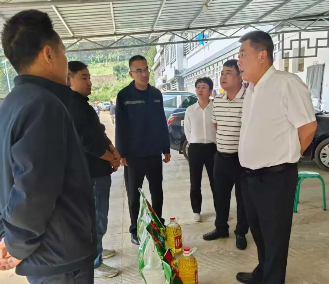 海南橡膠工會赴云南地區下屬生產單位開展調研慰問活動